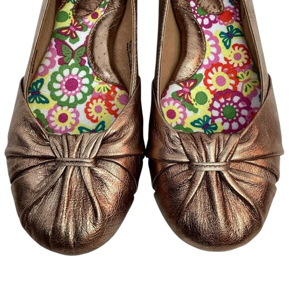 Born Handcrafted Womens 8M Copper Leather Flats - Picture 3 of 13